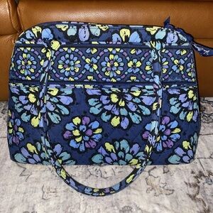 Pop Vera Bradley Retired Indigo Pop Purse/Handbag